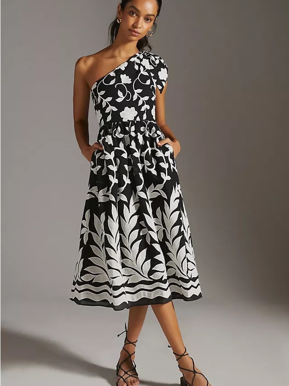 Gorgeous Anthropologie Black & White One-Shoulder Floral Midi Dress | 12